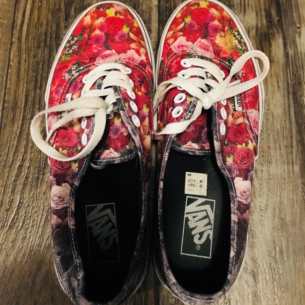Flower To Fade Vans Size 9 Women/7.5 Men